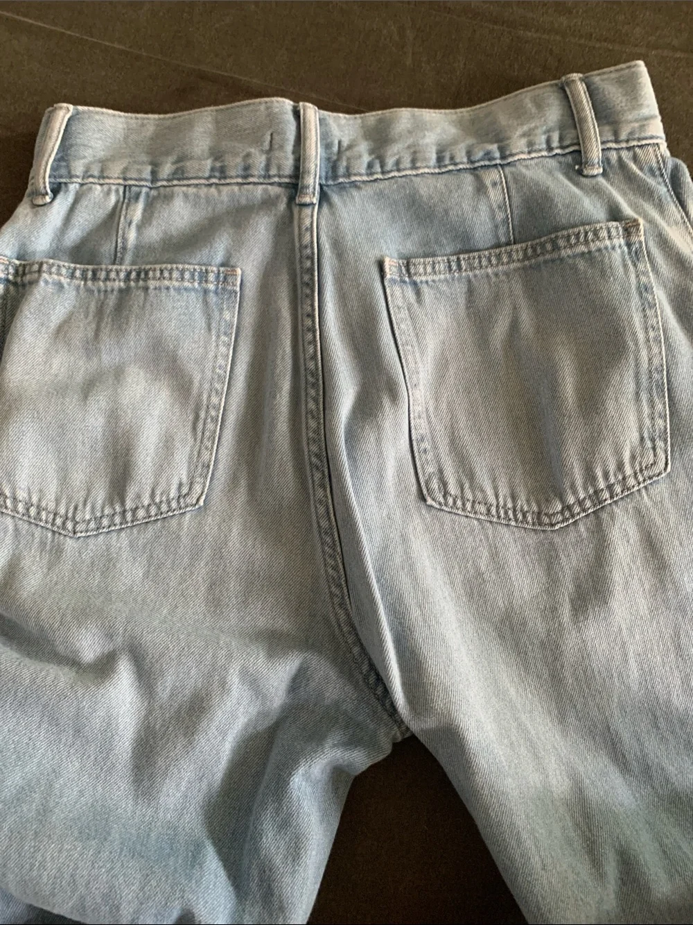 Uniqlo Light Blue Wide-Leg Jeans - Picture 14 of 14